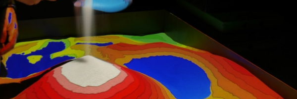 Lada de nisip cu realitate augmentată